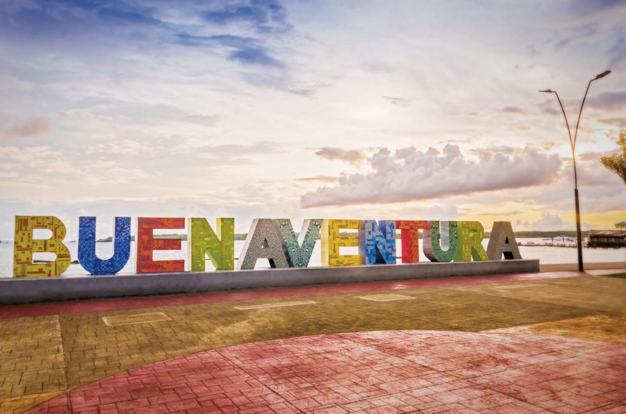 Edificio Regata Inn Buenaventura Bagian luar foto